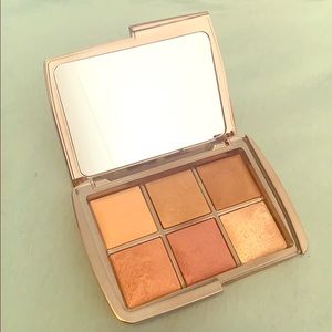 RARE Hourglass Ambient Unlocked Palette (Gently Used)
